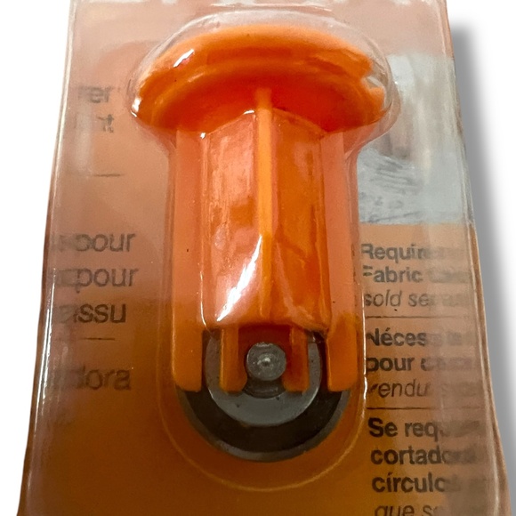NEW Fiskars Replacement Blades | Seam Ripper, Buttonhole, Fabric Circle Cutter‎ - Picture 10 of 13
